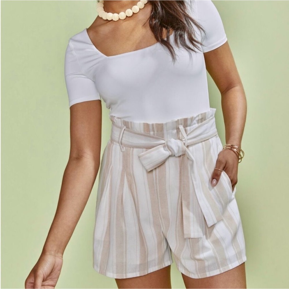 Francesca’s ALYA Striped Tie Waist Shorts NWT